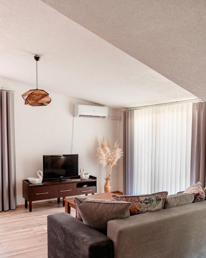 Demetra Apartments Ohrid Esterno foto